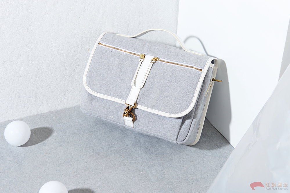 16397342558584.jpg 攝圖網_500990327_包包女士男士手提包錢包斜挎包背包(企業商用)_副本.jpg